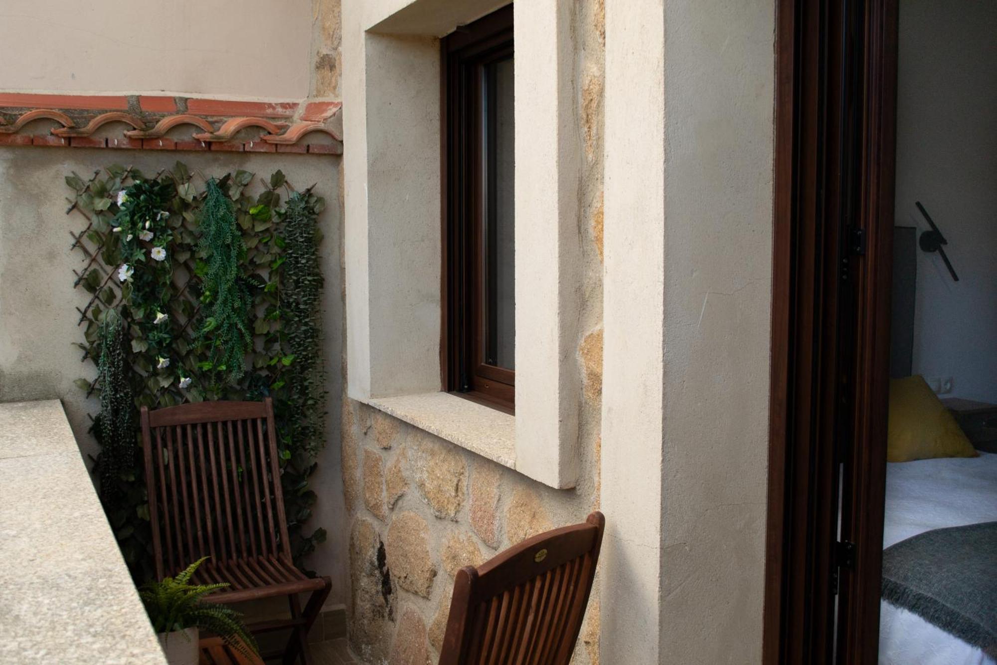 Casa Rural Dona Sol Montánchez Екстериор снимка