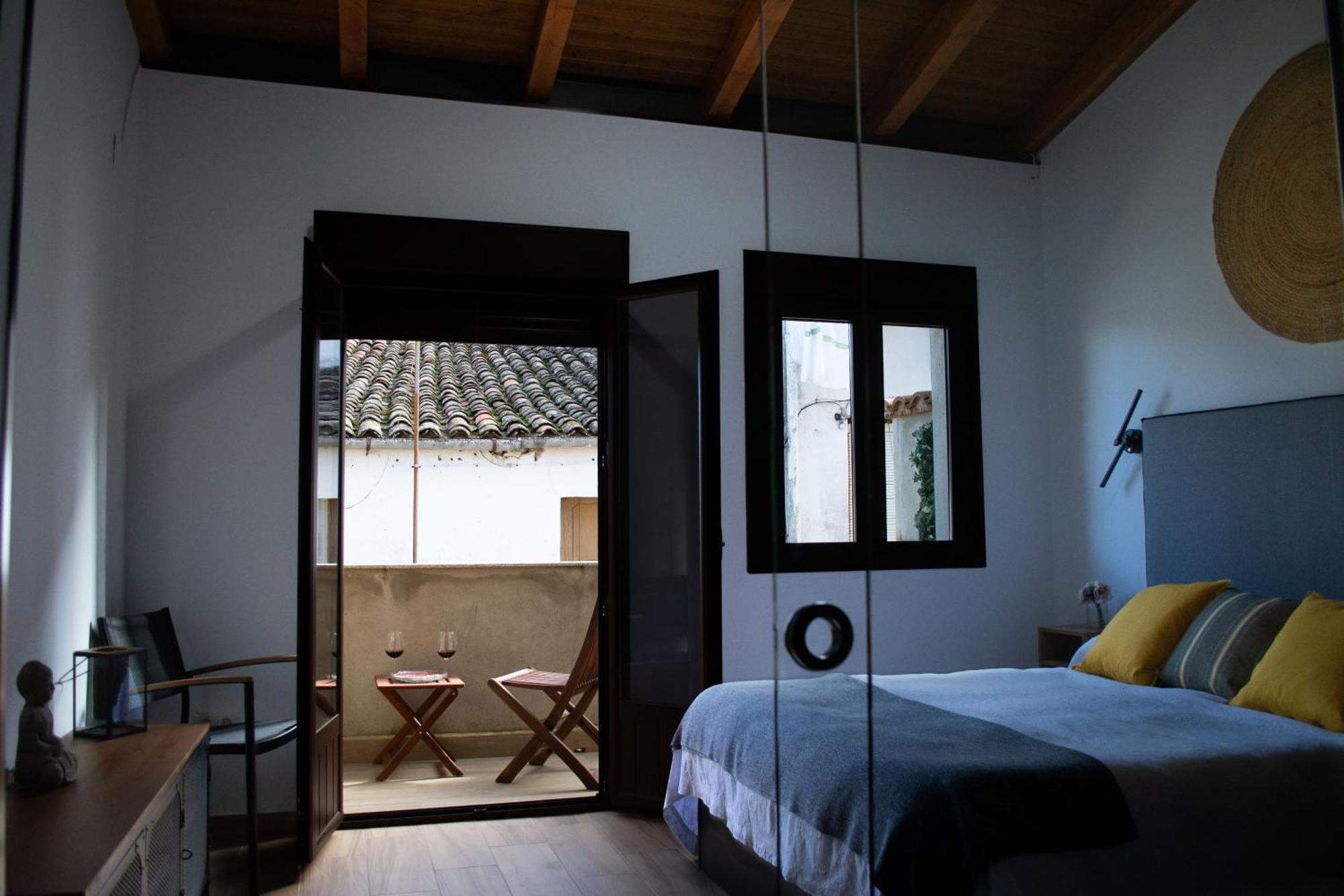 Casa Rural Dona Sol Montánchez Екстериор снимка